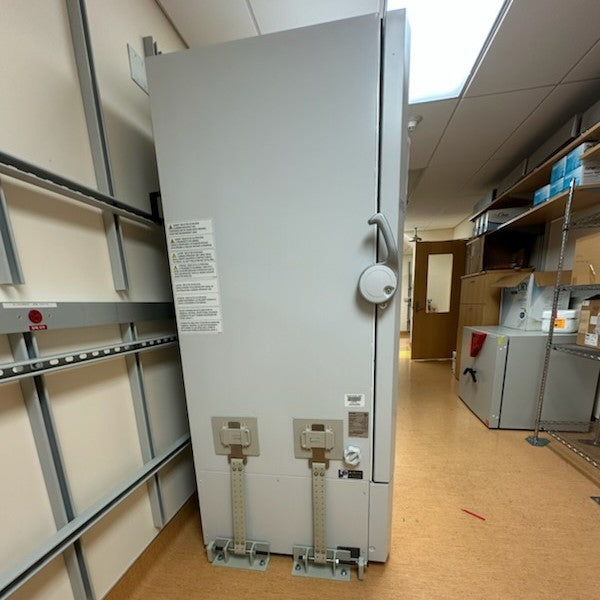 Extra Heavy Equipment Fastener with Snubber (Floor Anchorage - Max 2000 Lbs.)