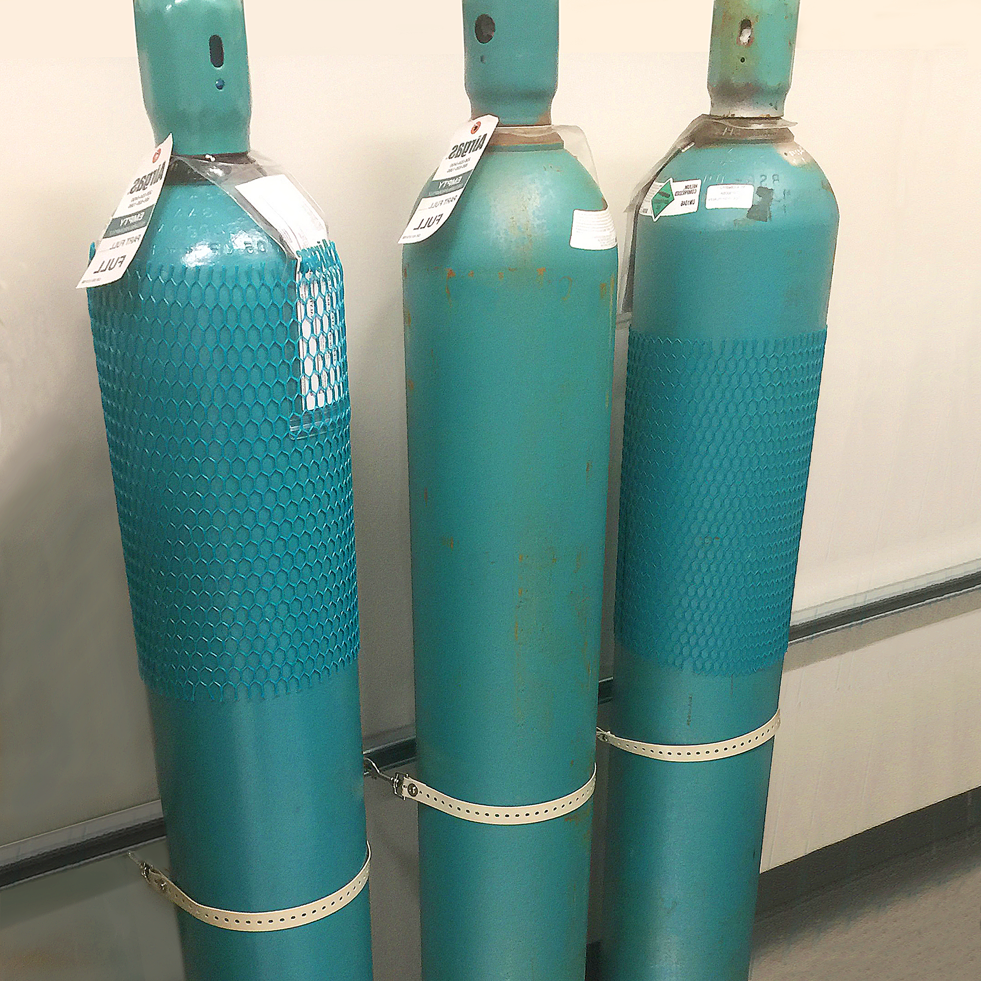 Gas Canister Fastening Kit | Wall Anchorage - SAFE-T-PROOF